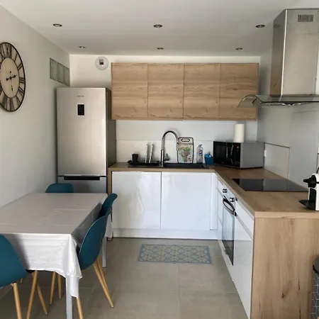 شقة T2 Avec Terrasse Privative